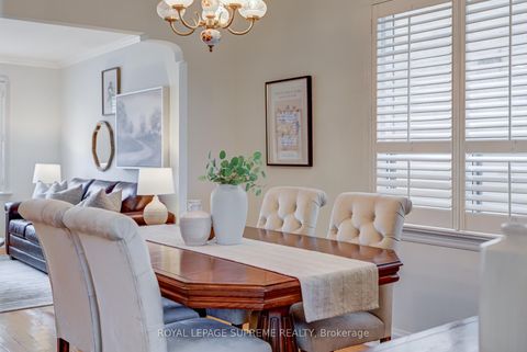 Photo 9 at 339 Hopewell Avenue, Belgravia, Toronto