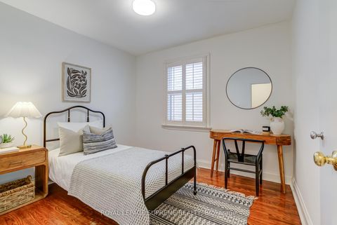 Photo 19 at 339 Hopewell Avenue, Belgravia, Toronto