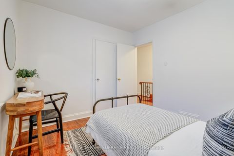 Photo 22 at 339 Hopewell Avenue, Belgravia, Toronto