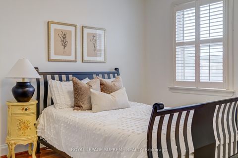 Photo 24 at 339 Hopewell Avenue, Belgravia, Toronto