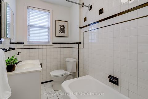 Photo 26 at 339 Hopewell Avenue, Belgravia, Toronto