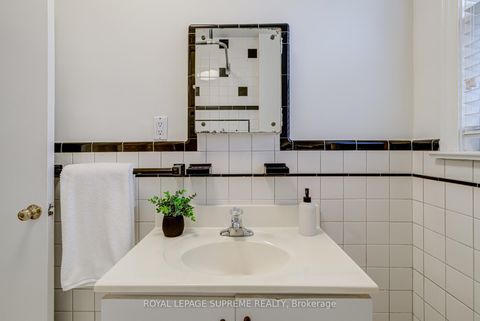 Photo 28 at 339 Hopewell Avenue, Belgravia, Toronto
