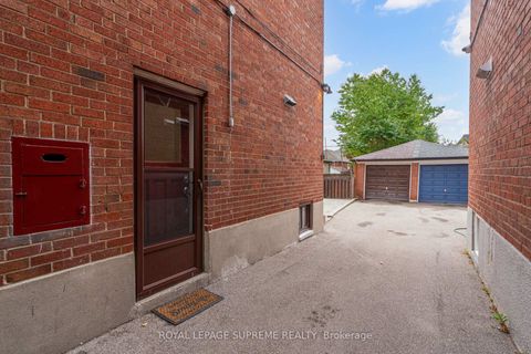 Photo 36 at 339 Hopewell Avenue, Belgravia, Toronto