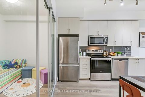 Photo 15 at 535 - 3121 Sheppard Avenue E, Sullivan, Toronto