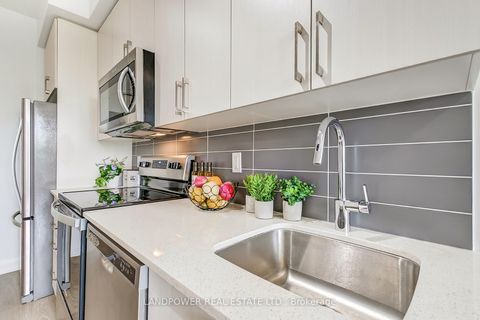 Photo 17 at 535 - 3121 Sheppard Avenue E, Sullivan, Toronto