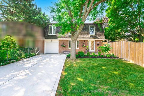 Photo 1 at 1 Denava Gate, North Richvale, Richmond Hill