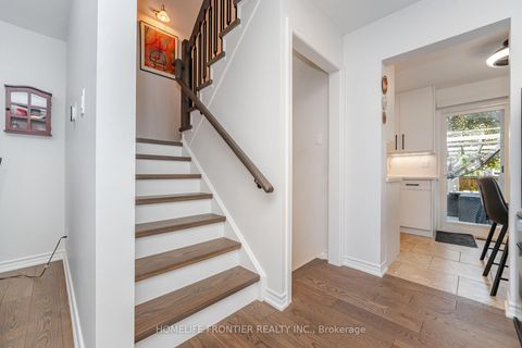 Photo 19 at 1 Denava Gate, North Richvale, Richmond Hill