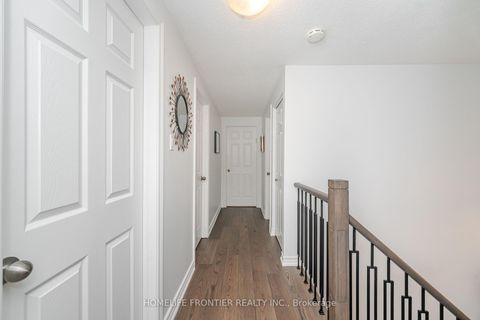 Photo 20 at 1 Denava Gate, North Richvale, Richmond Hill