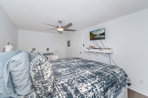 Photo 23 at 1 Denava Gate, North Richvale, Richmond Hill