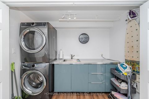 Photo 37 at 1 Denava Gate, North Richvale, Richmond Hill