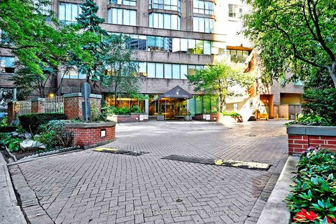Photo 3 at 2008 - 44 St Joseph Street, Bay Street Corridor, Toronto