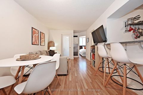 Photo 15 at 2008 - 44 St Joseph Street, Bay Street Corridor, Toronto