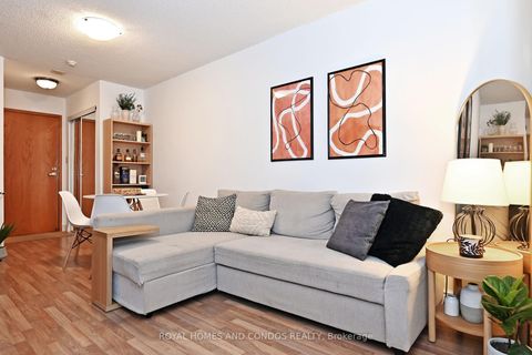 Photo 18 at 2008 - 44 St Joseph Street, Bay Street Corridor, Toronto