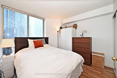 Photo 29 at 2008 - 44 St Joseph Street, Bay Street Corridor, Toronto