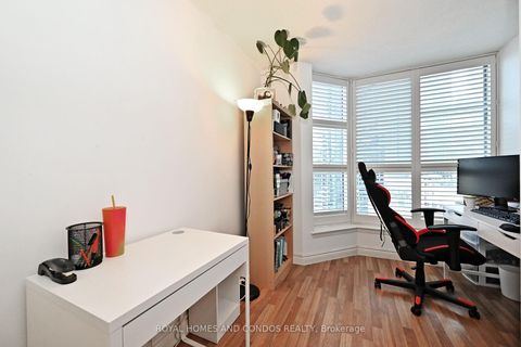 Photo 33 at 2008 - 44 St Joseph Street, Bay Street Corridor, Toronto