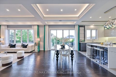 Photo 9 at 346 Farrell Road, Patterson, Vaughan