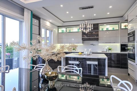 Photo 11 at 346 Farrell Road, Patterson, Vaughan