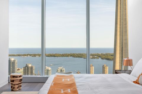 Photo 8 at 4602/03 - 183 Wellington Street W, Waterfront Communities C1, Toronto