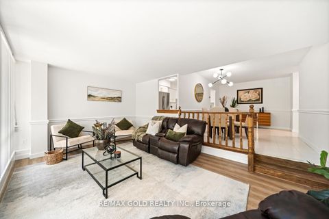 Photo 13 at 206 - 9 Four Winds Drive, York University Heights, Toronto