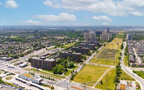 Photo 39 at 206 - 9 Four Winds Drive, York University Heights, Toronto