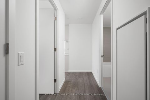 Photo 3 at 428 - 689 The Queensway Street, Queensway, Toronto