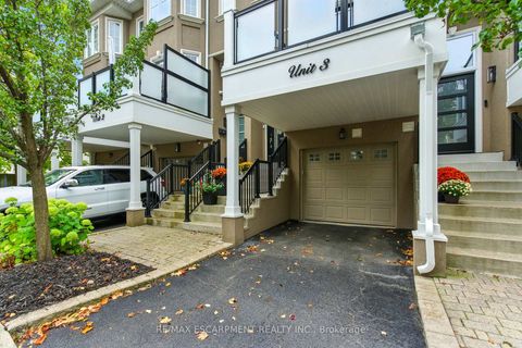 Photo 2 at 3 - 117 Nelson Street, BR Bronte, Oakville