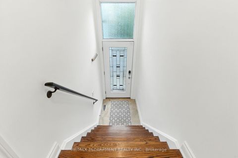 Photo 3 at 3 - 117 Nelson Street, BR Bronte, Oakville
