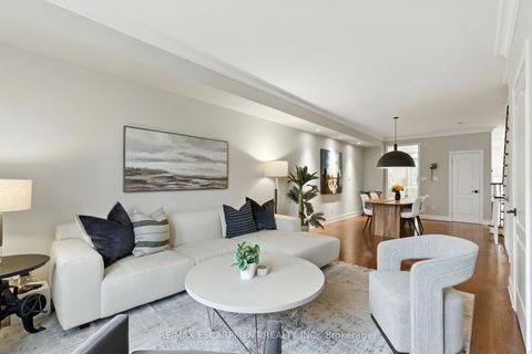 Photo 5 at 3 - 117 Nelson Street, BR Bronte, Oakville
