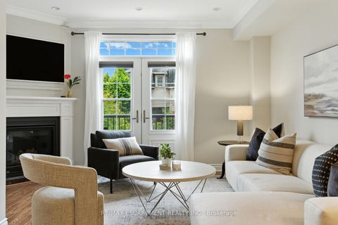 Photo 9 at 3 - 117 Nelson Street, BR Bronte, Oakville