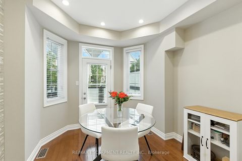 Photo 17 at 3 - 117 Nelson Street, BR Bronte, Oakville