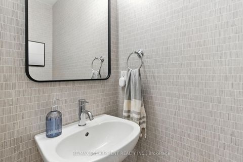 Photo 18 at 3 - 117 Nelson Street, BR Bronte, Oakville