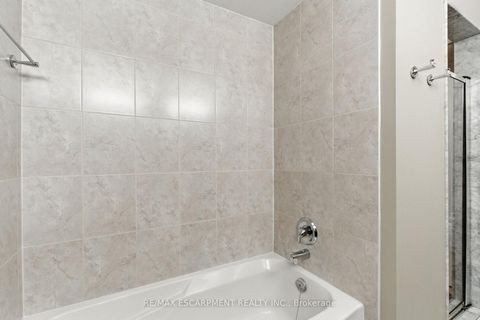 Photo 25 at 3 - 117 Nelson Street, BR Bronte, Oakville