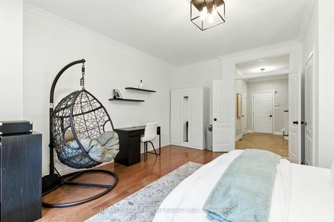Photo 30 at 3 - 117 Nelson Street, BR Bronte, Oakville
