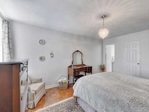 Photo 17 at 2217 - 360 Ridelle Avenue, Belgravia, Toronto