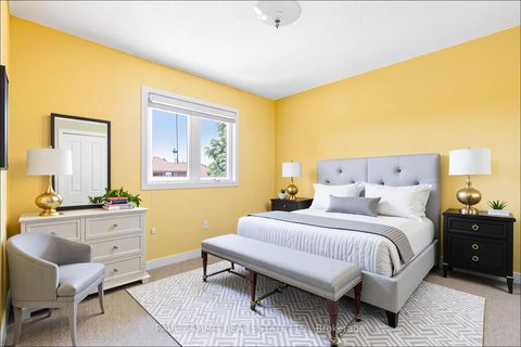 Photo 16 at 28 - 80 McCallum Drive, North Richvale, Richmond Hill