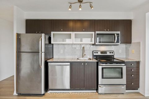 Photo 18 at 1109 - 2015 Sheppard Avenue E, Henry Farm, Toronto