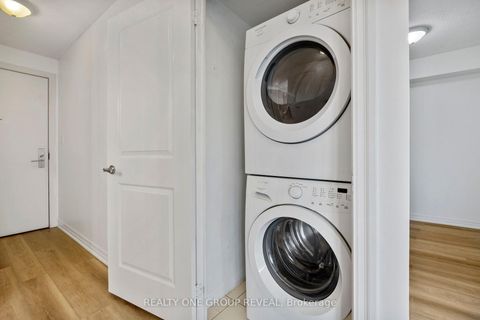 Photo 24 at 1109 - 2015 Sheppard Avenue E, Henry Farm, Toronto