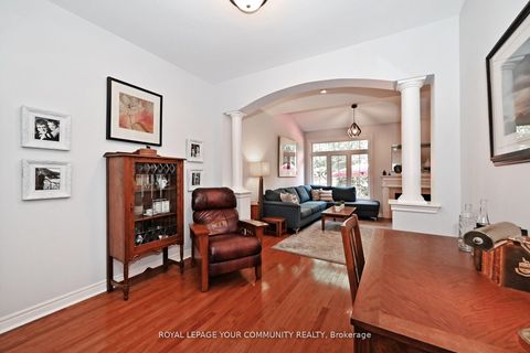 Photo 7 at 18 - 3 Senator Court, Aurora Heights, Aurora Photo 7 at 18 - 3 Senator Court, Aurora Heights, Aurora