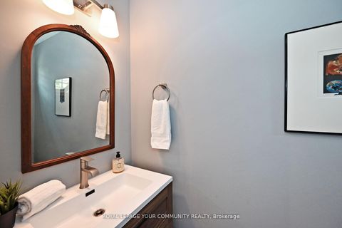 Photo 23 at 18 - 3 Senator Court, Aurora Heights, Aurora Photo 23 at 18 - 3 Senator Court, Aurora Heights, Aurora