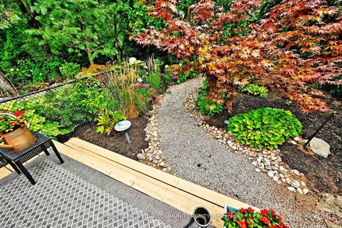 Photo 37 at 18 - 3 Senator Court, Aurora Heights, Aurora Photo 37 at 18 - 3 Senator Court, Aurora Heights, Aurora