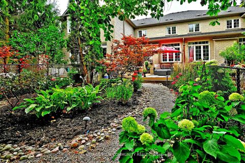 Photo 41 at 18 - 3 Senator Court, Aurora Heights, Aurora Photo 41 at 18 - 3 Senator Court, Aurora Heights, Aurora