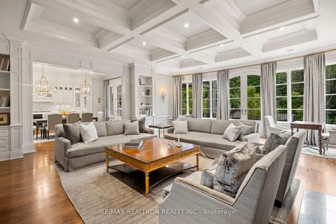 Photo 18 at 301 Millwood Parkway, Vellore Village, Vaughan