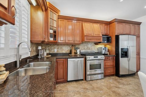 Photo 11 at 60 Brenda Crescent, Kennedy Park, Toronto