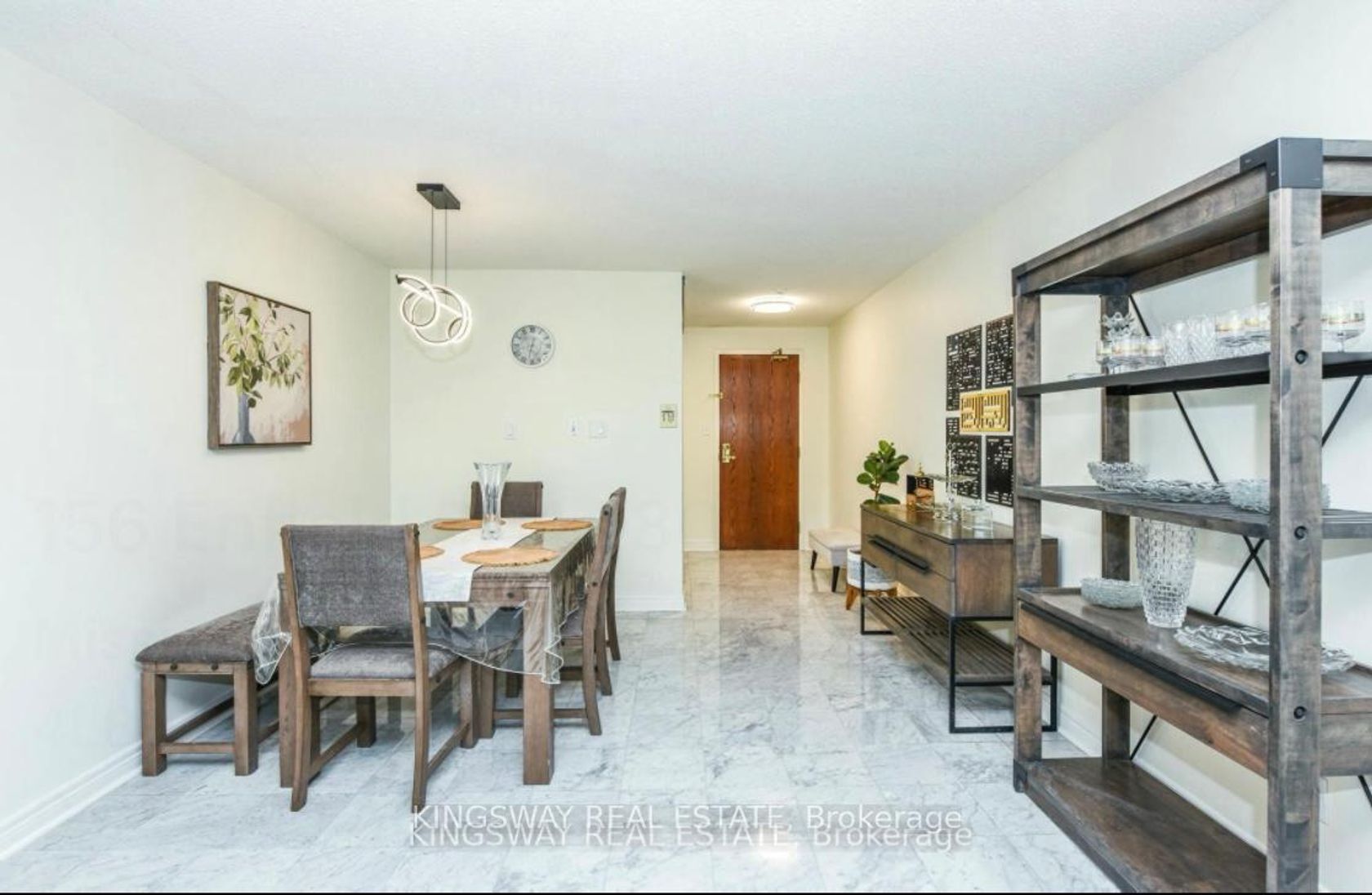 2801 - 156 Enfield Place, City Centre, Mississauga by Loree Meneguzzi Real Estate 2801 - 156 Enfield Place, City Centre, Mississauga