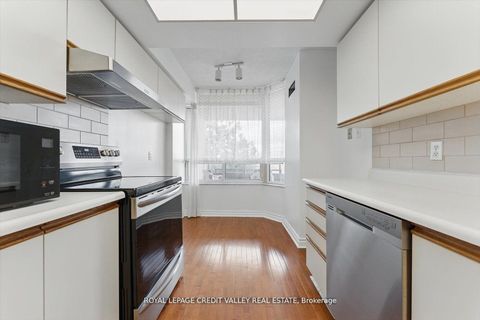 Photo 9 at 507 - 1200 Don Mills Road, Don Mills, Toronto