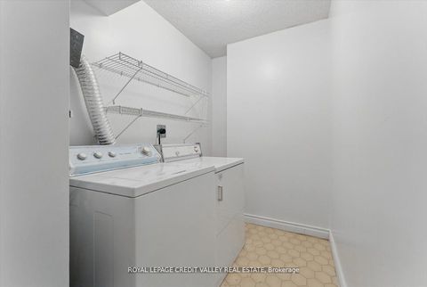 Photo 16 at 507 - 1200 Don Mills Road, Don Mills, Toronto
