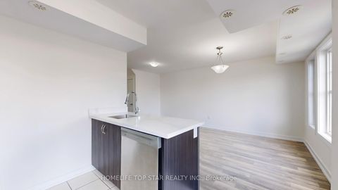 Photo 8 at 60 - 2315 Sheppard Ave West Avenue, Pelmo Park W5, Toronto