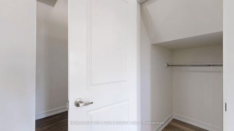 Photo 11 at 60 - 2315 Sheppard Ave West Avenue, Pelmo Park W5, Toronto