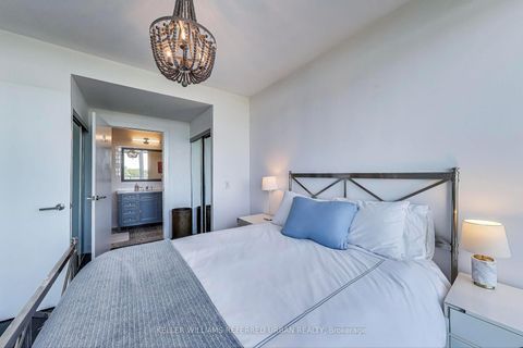 Photo 15 at 1015 - 3018 Yonge Street, Lawrence Park South, Toronto