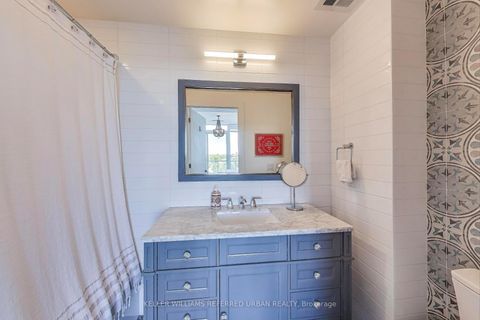 Photo 16 at 1015 - 3018 Yonge Street, Lawrence Park South, Toronto Photo 16 at 1015 - 3018 Yonge Street, Lawrence Park South, Toronto